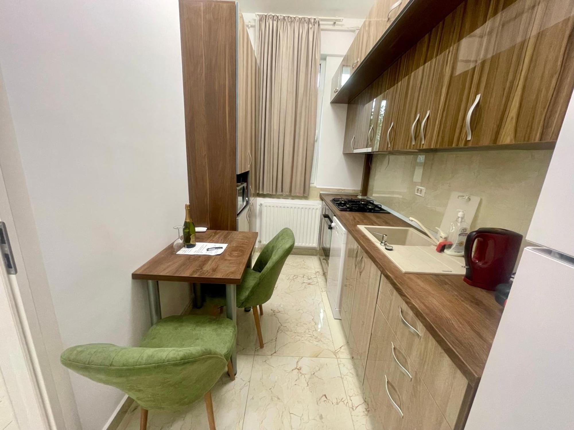Adress Cd22 Apartamento Bucarest